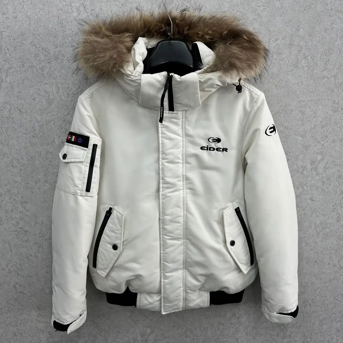 ほぼ未使用‼︎ ◆GUCCI◆ GG柄/高級マフラー/赤/箱付き/グッチ/男女 GUCCI グッチ GGマーク入り 赤系 レッド チェック柄 674261 マフラー