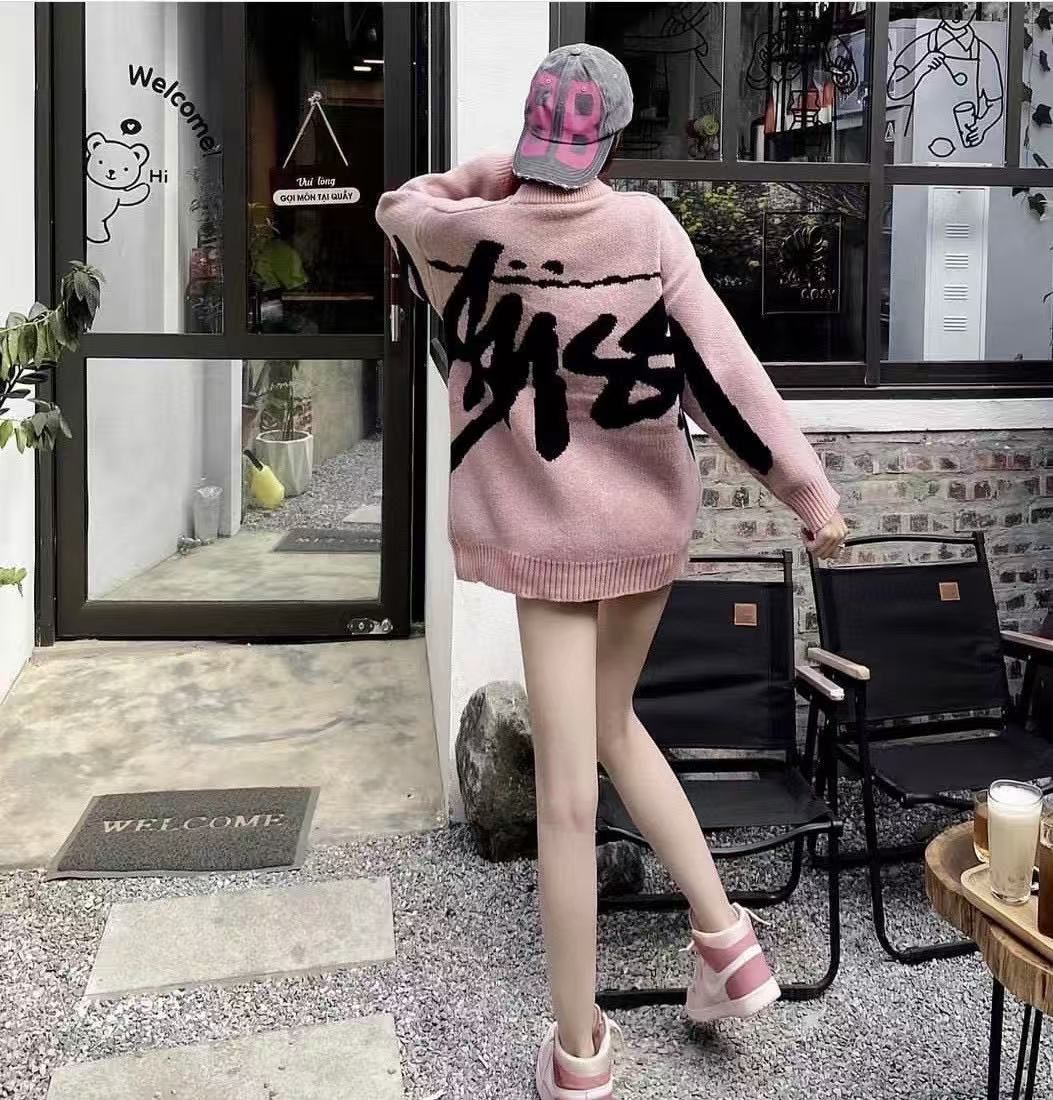 こーちゃ様専用Stussy ニット帽とフレッドペリートレーナーMサイズ二つ