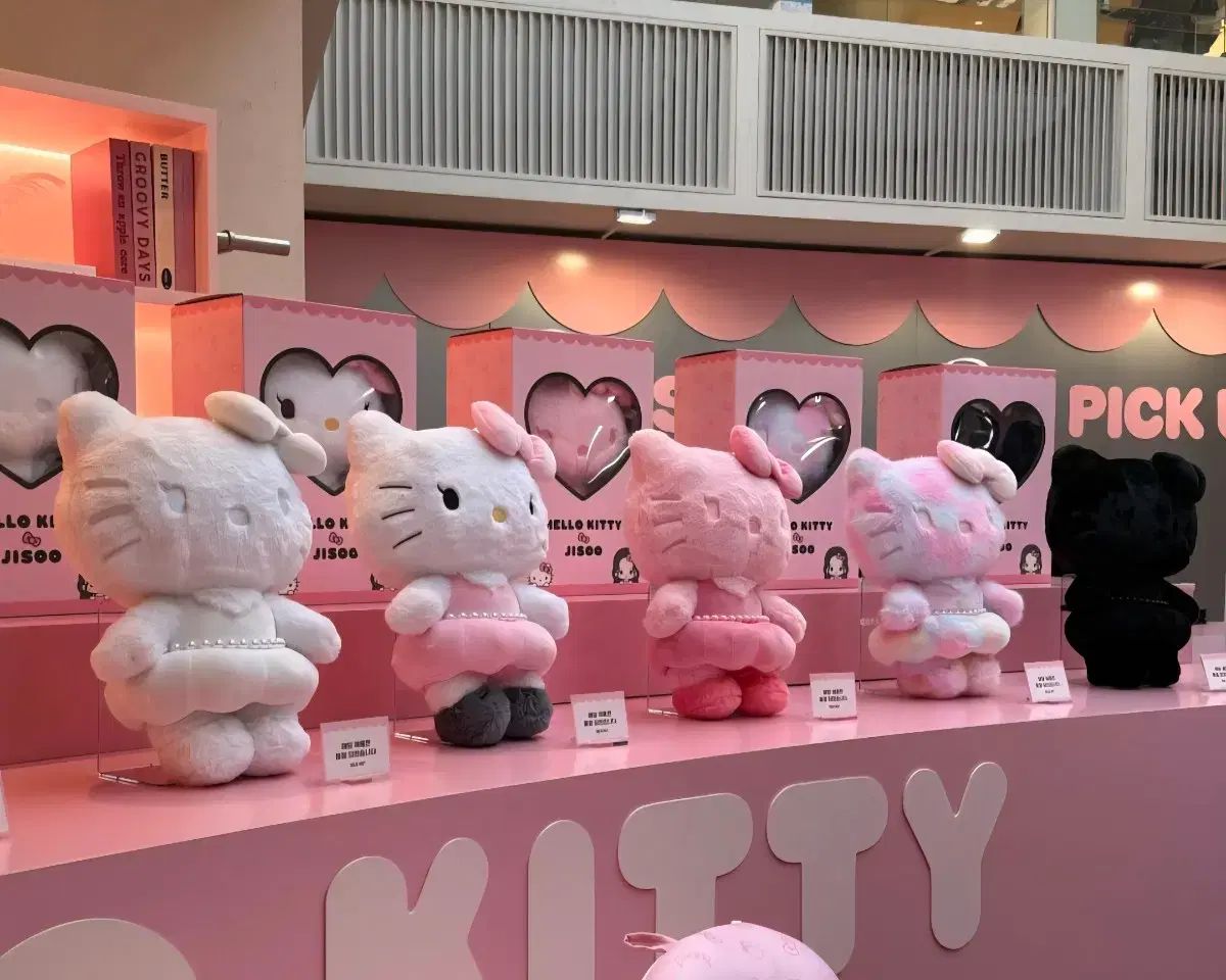 BLACKPINK ジス ハローキティ キーリング ピンクグレー BLACKPINK ジス