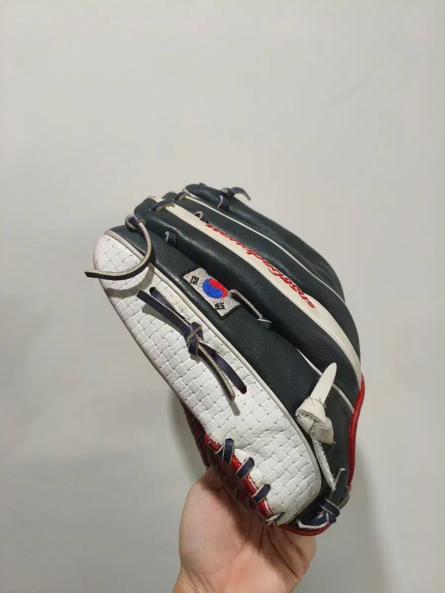 プロ支給品　実使用　WBC 韓国代表　キムハソン　ワールドペガサス　内野手 プロ支給品 実使用 WBC韓国代表 キムハソン ワールドペガサス 内野手