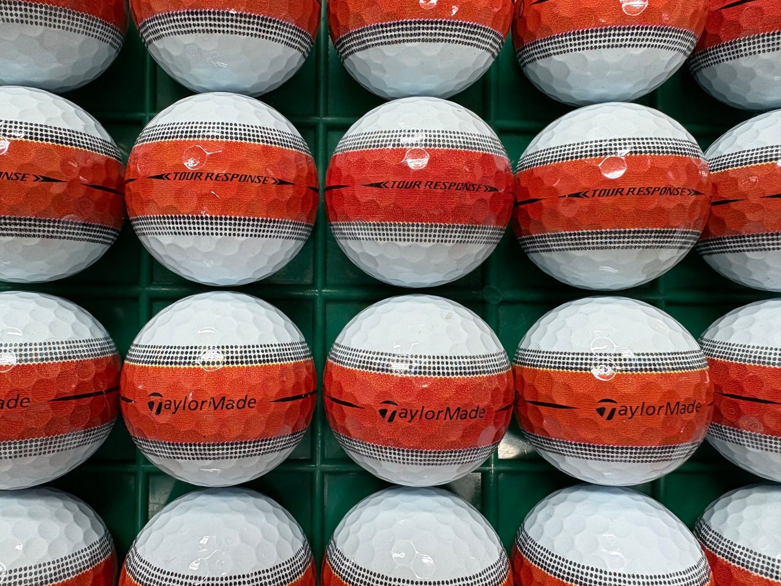テーラーメイド ツアーレスポンス ストライプ 24球 Sランク 洗浄済