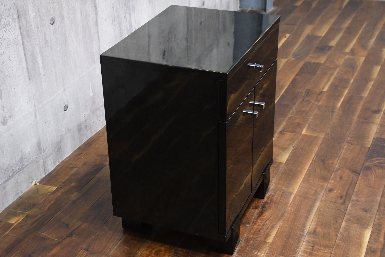 ELC60 IDC大塚家具 スプレンダー キャビネット バーズアイメープル材