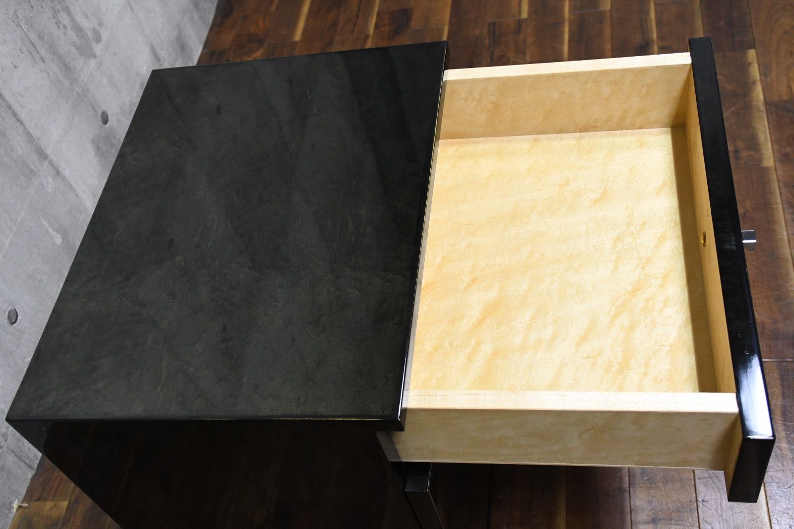 【展示品】IDC大塚家具　バーズアイメープルリビングボード　　サイドキャビネット ELC60 IDC大塚家具 スプレンダー キャビネット バーズアイメープル材