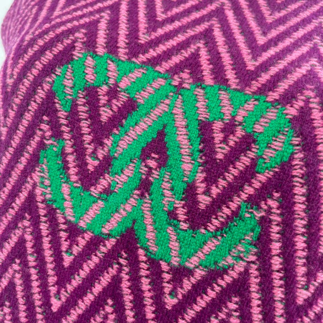 極美品 CHANEL シャネル カシミヤ100%ニット ノースリーブ パープル 極美品 CHANEL シャネル ノースリーブ ワンピース 21-22AW カシミヤ