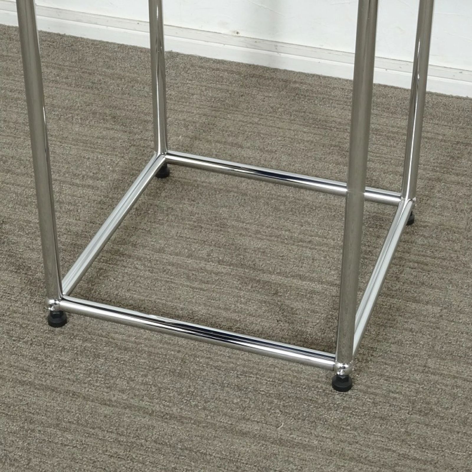 12/31までSALE中⭐︎USMハラー　テレフォンスタンド ◾︎SELUNO◾︎ 【新品未使用】【アウトレット】USM Haller USMハラー