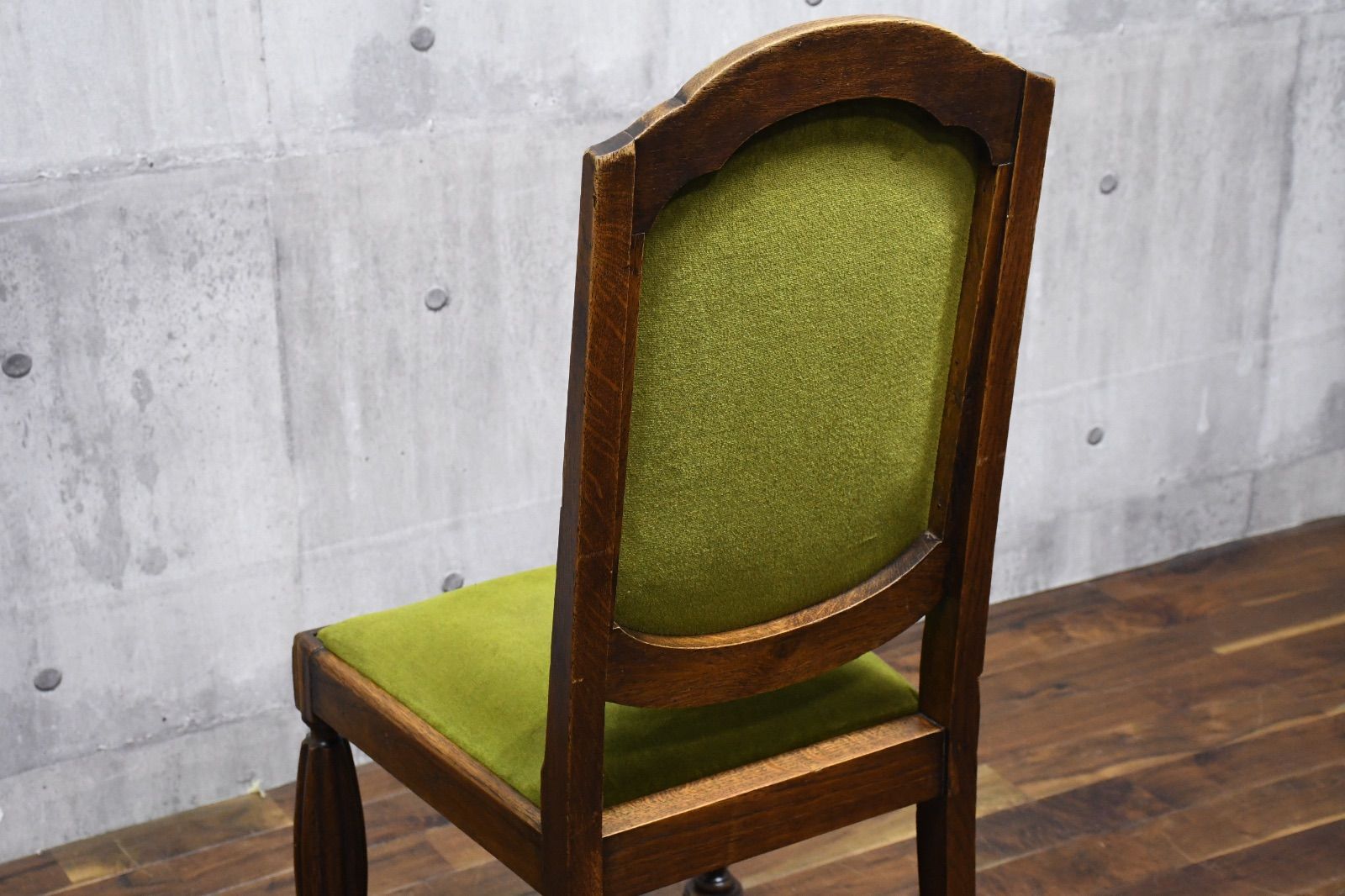 英国アンティーク バルボスレッグのダイニングチェア B オーク材 イギリス 英国のバルボスレッグのダイニングチェア、アンティークのオークチェア