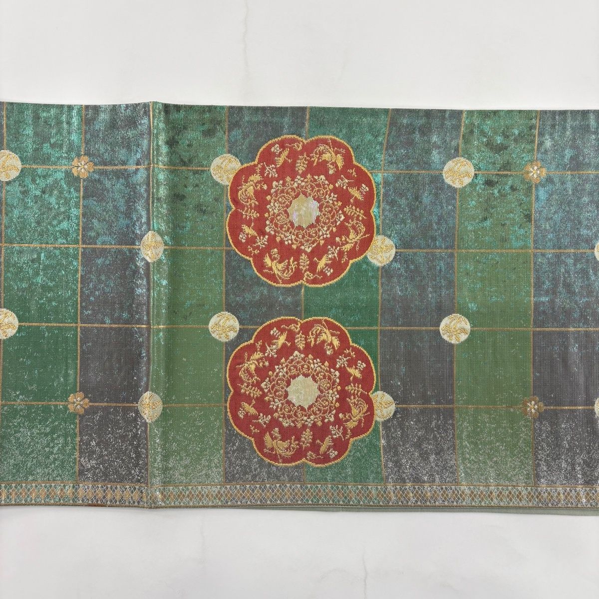 袋帯 名品 華文 鳥 金銀彩 緑 六通 正絹 【中古】 - メルカリ