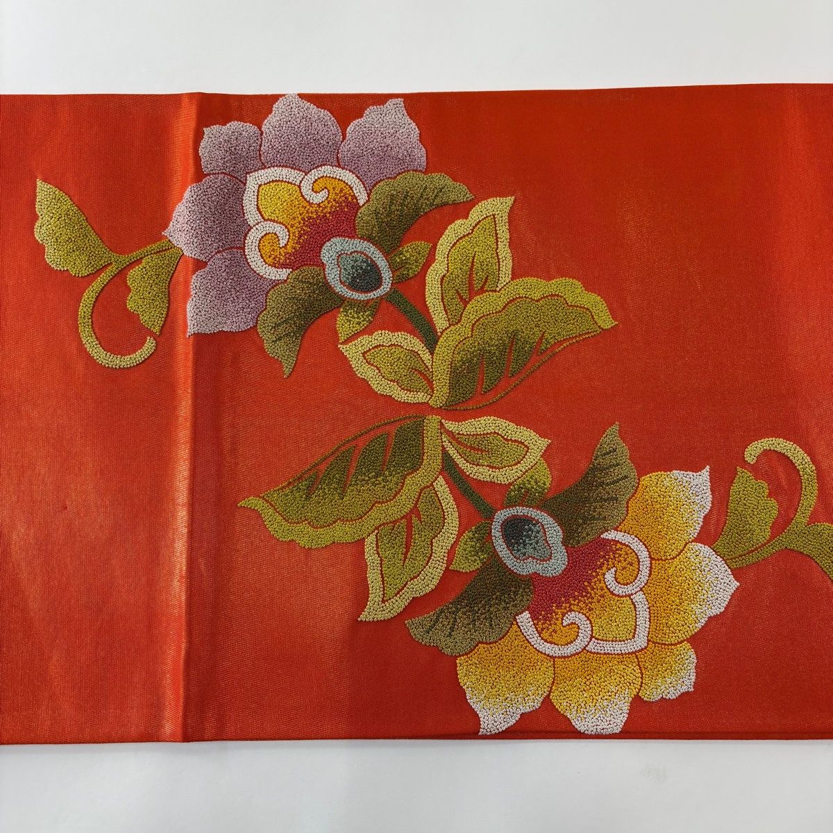 袋帯 秀品 花唐草 相良刺繍 金通し オレンジ お太鼓柄 正絹 【中古
