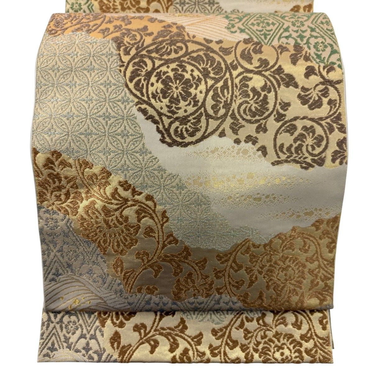 美品】 袋帯 秀品 川島織物 落款 花唐草 華文 箔 金糸 薄茶色 六通