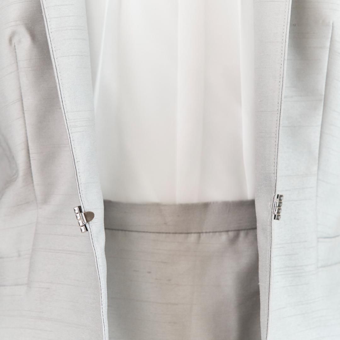 ◎当日発送可能！ハナエモリ セレモニー 11号 淡いグレー 光沢 上品