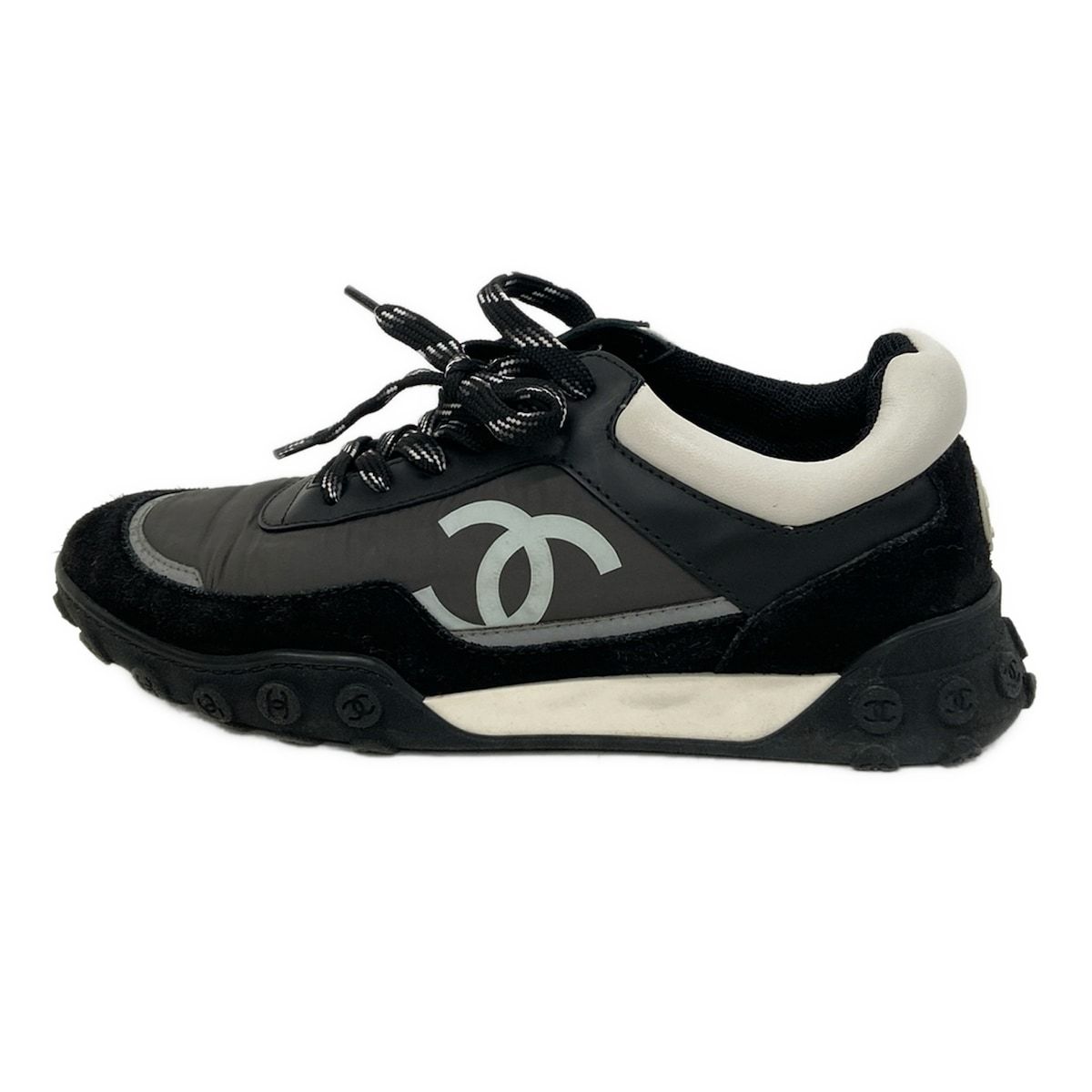 CHANEL(シャネル) スニーカー 36 レディース - G34086 黒×ダークグレー