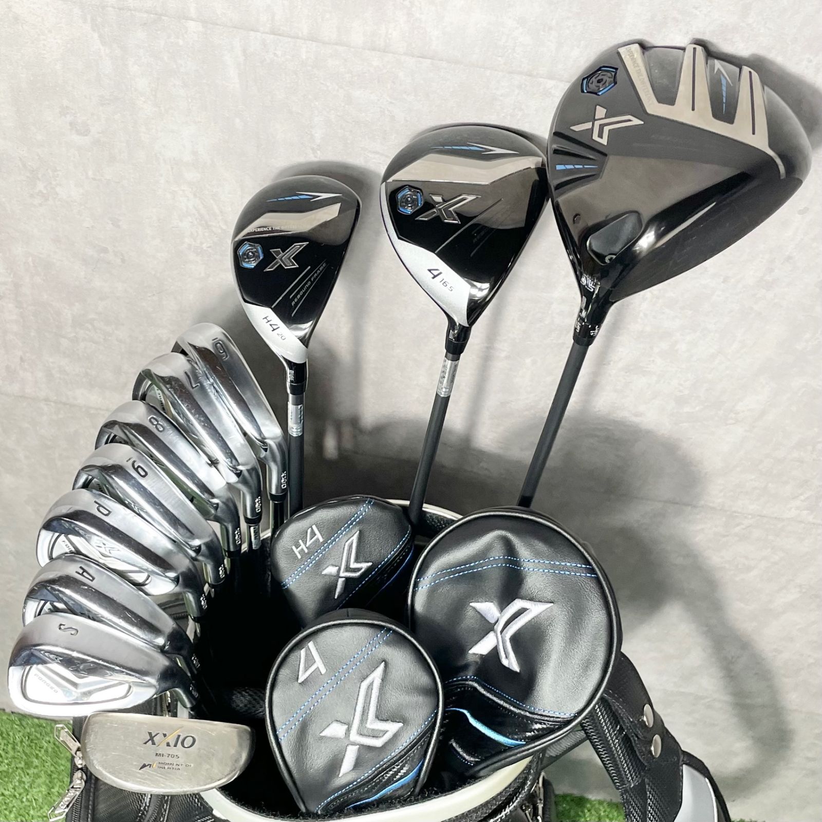 n*j様 XXIO 9代目 クラブセット S 新品キャディバッグ 付属 XXIO 9代目 クラブセット S 新品キャディバッグ 付属 ゼクシオキャディ