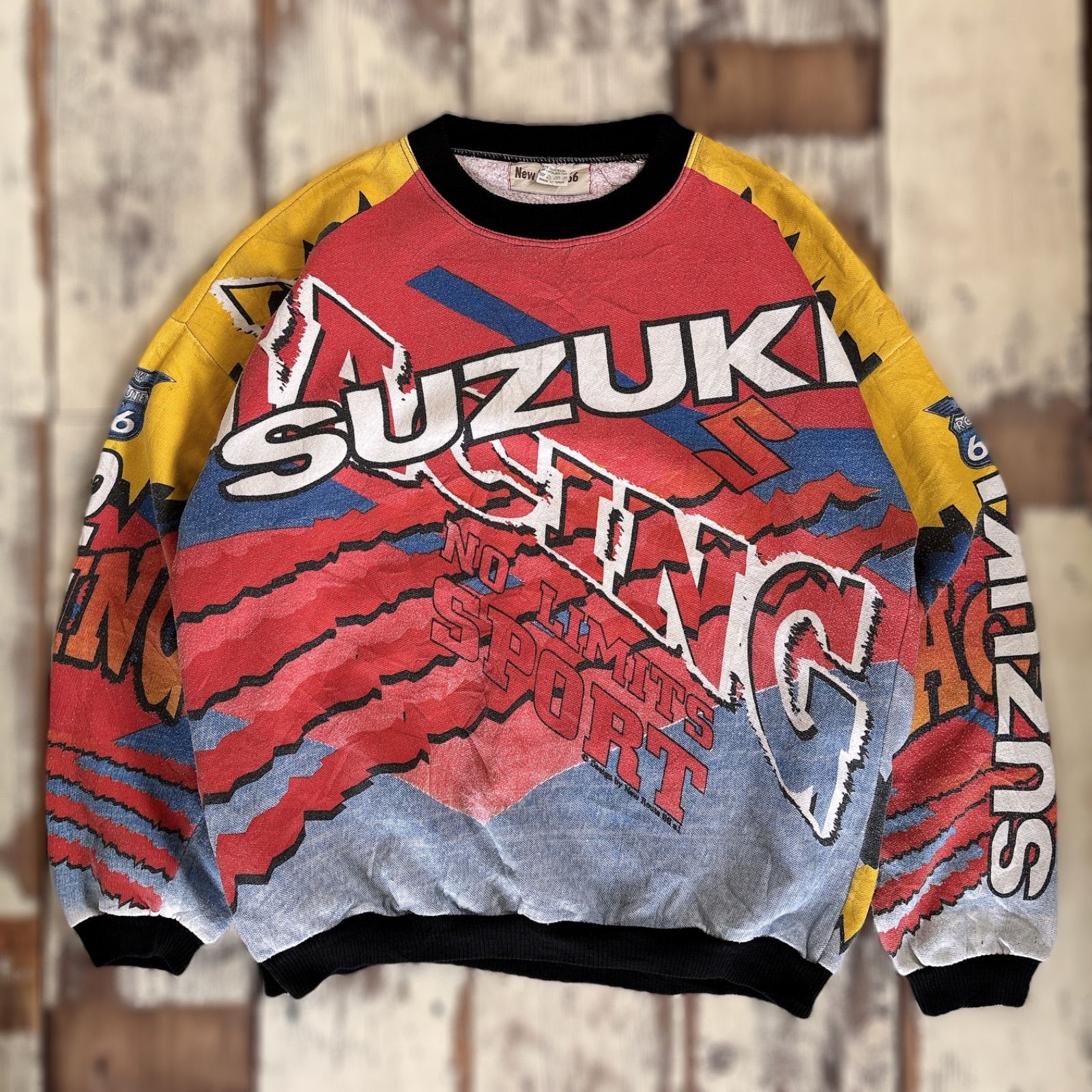 希少 ヴィンテージ SUZUKI 総柄スウェット マルチカラー スペイン製 