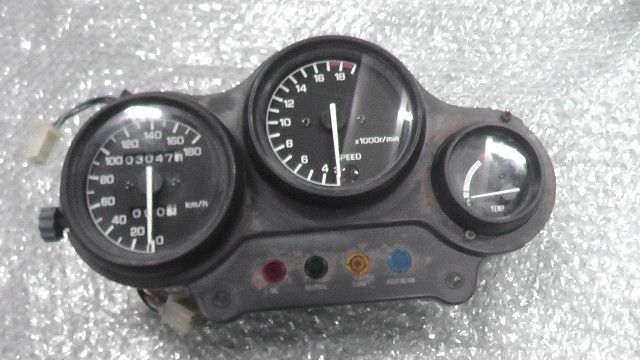 FZR250 2KR-132xxx の メーター :#1768439762 - メルカリ