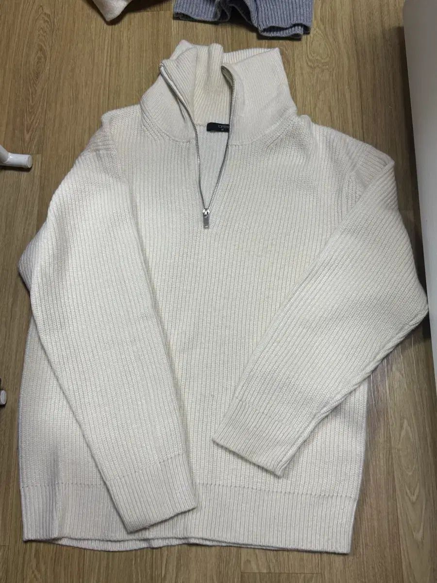 TOPTEN10 ジップアップ トップス 出品 (新品) TOPTEN10 トップテン10
