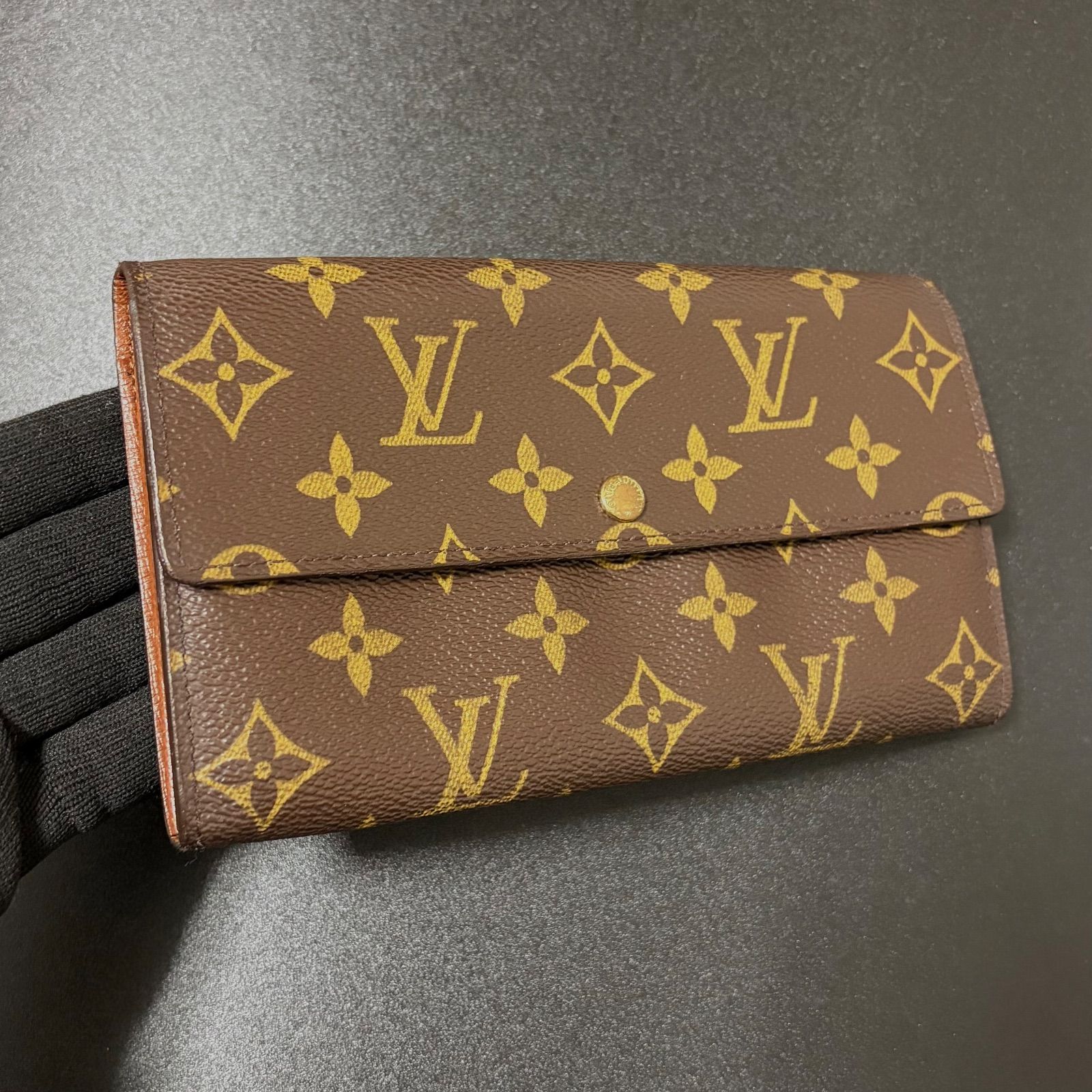 v67 ポルトモネ クレディ ポルトフォイユ サラ 旧型 Louis Vuitton