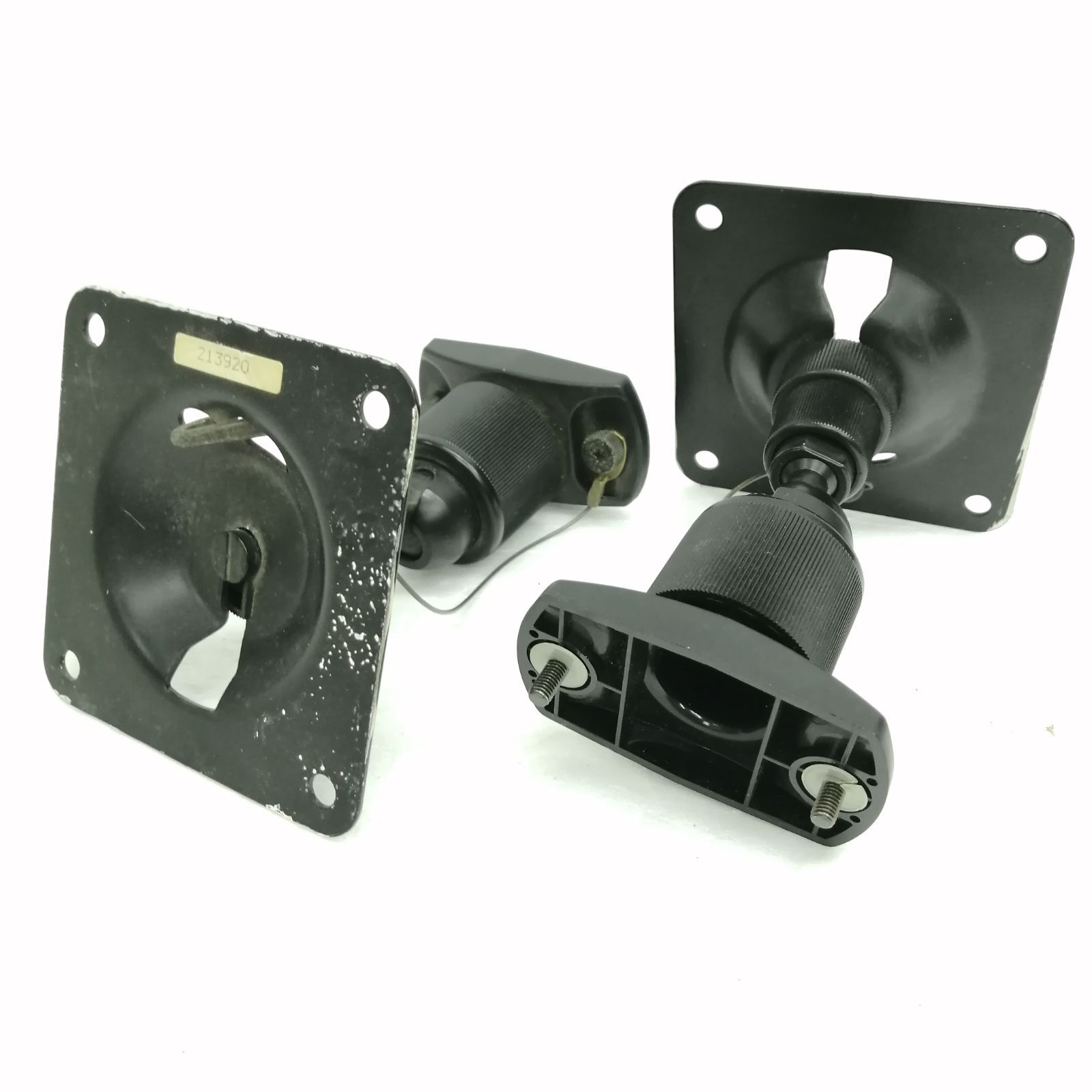 週末限定SALE 未開封・2個セット BOSE GCW-4 スピーカーブラケット 動作品】ブラケット BOSE GCW-4 - メルカリ