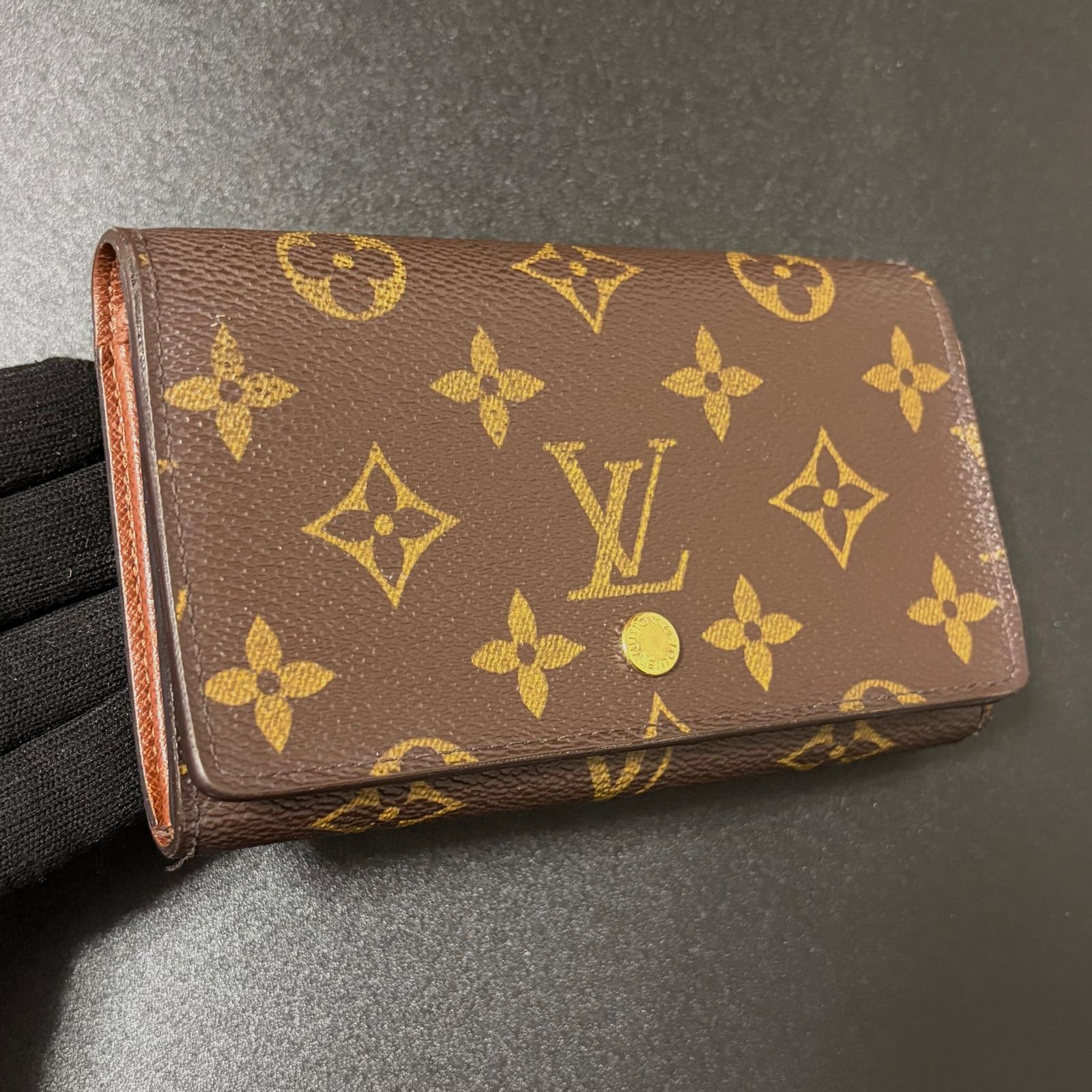 v84 ポルト モネ ビエ トレゾール ポルトフォイユ トレゾール