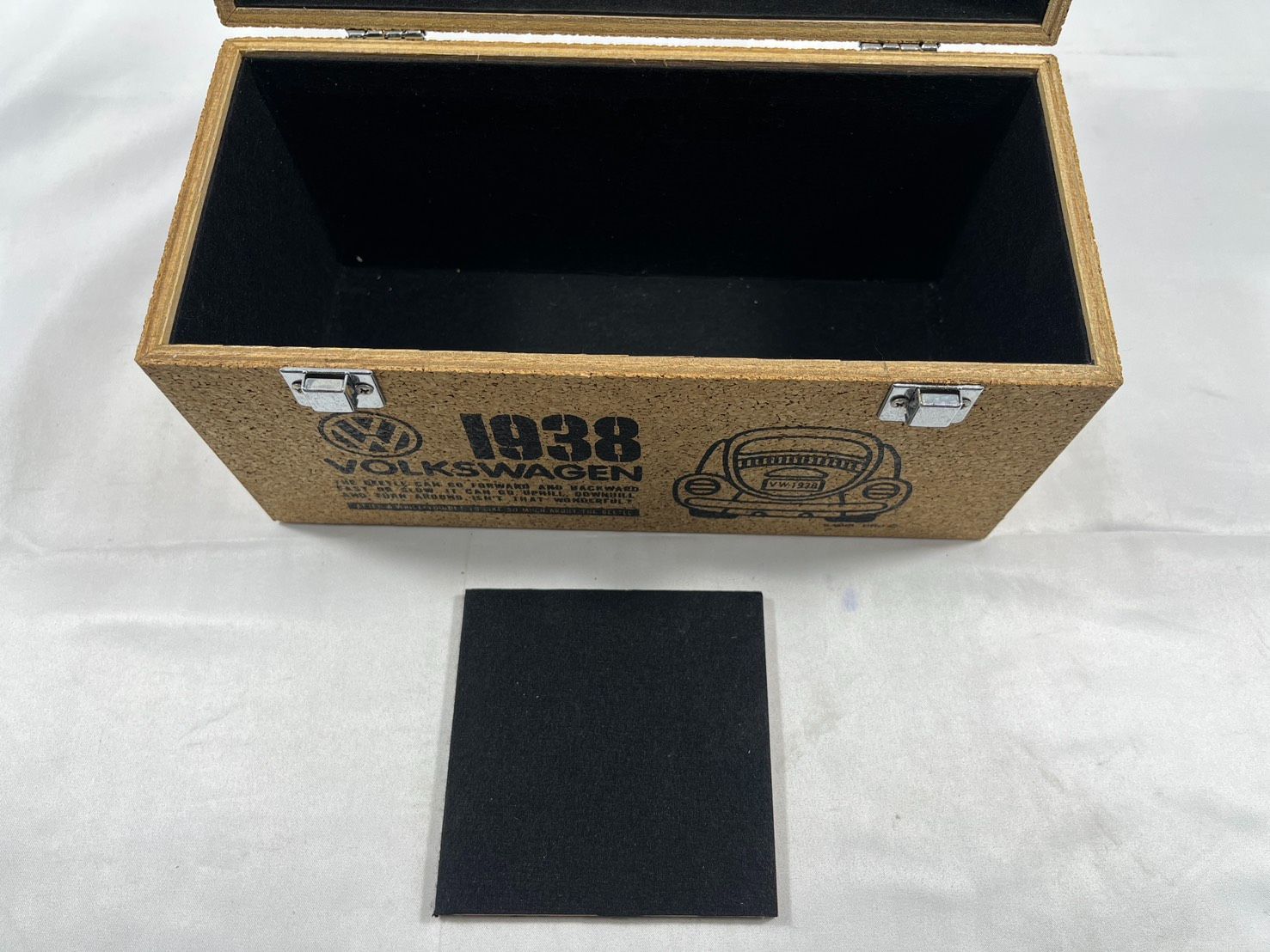 VOLKSWAGEN フォルクスワーゲン 1938 ケース コルク 箱 ボックス 車
