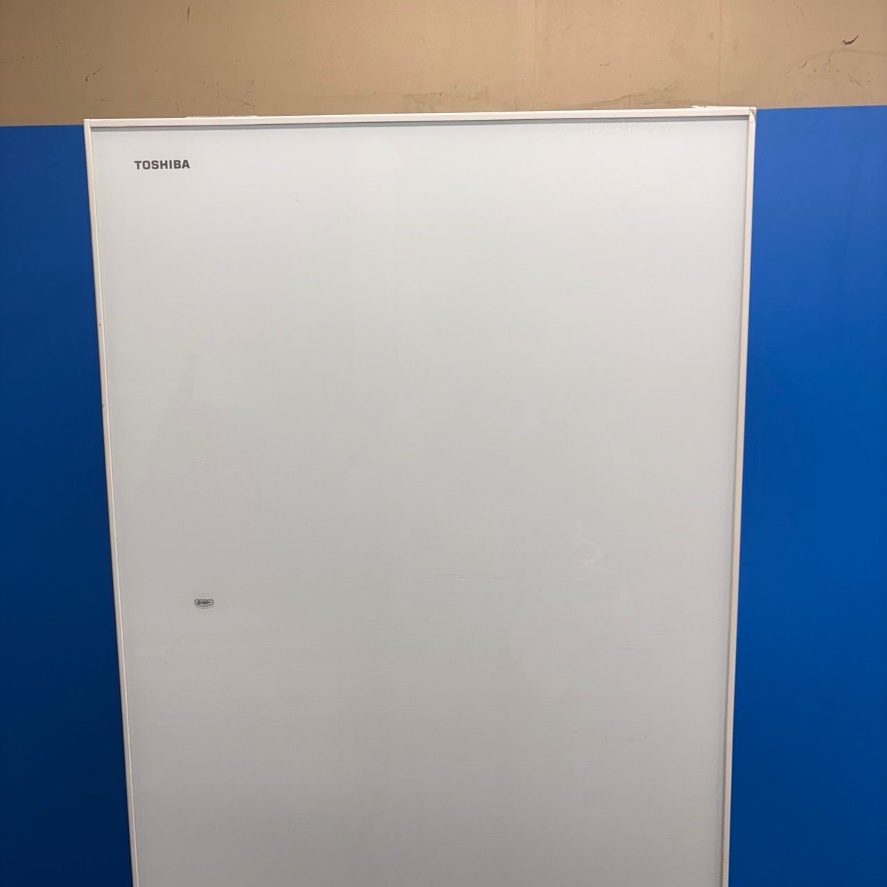 592 東芝 大型冷蔵庫 400L強 自動製氷 小型 家庭用 右開き 5ドア