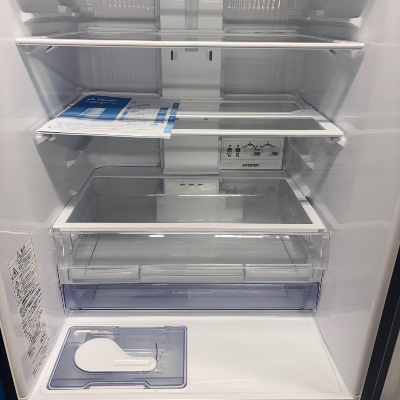 594 2023年製 三菱 大型冷蔵庫 300L強 自動製氷 小型 家庭用 右開き