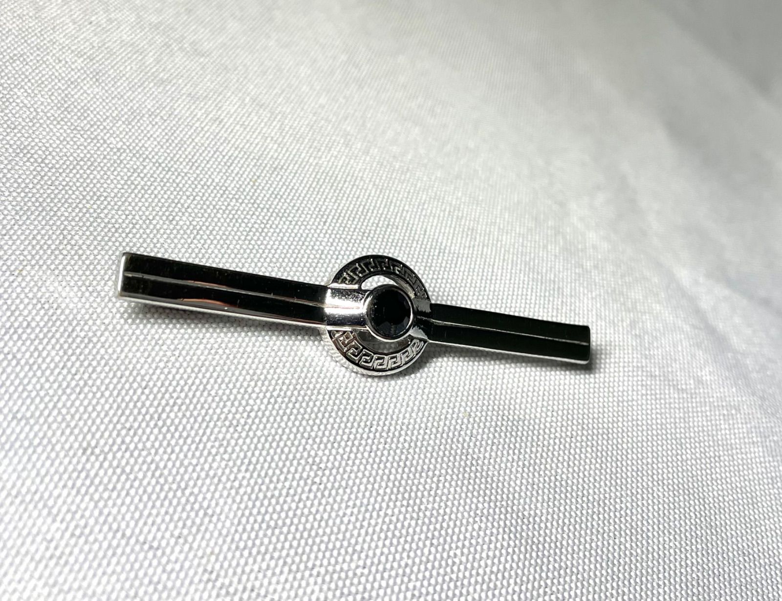 VERSACEヴェルサーチ グレカデザイン&ブラックストーン装飾 クローム