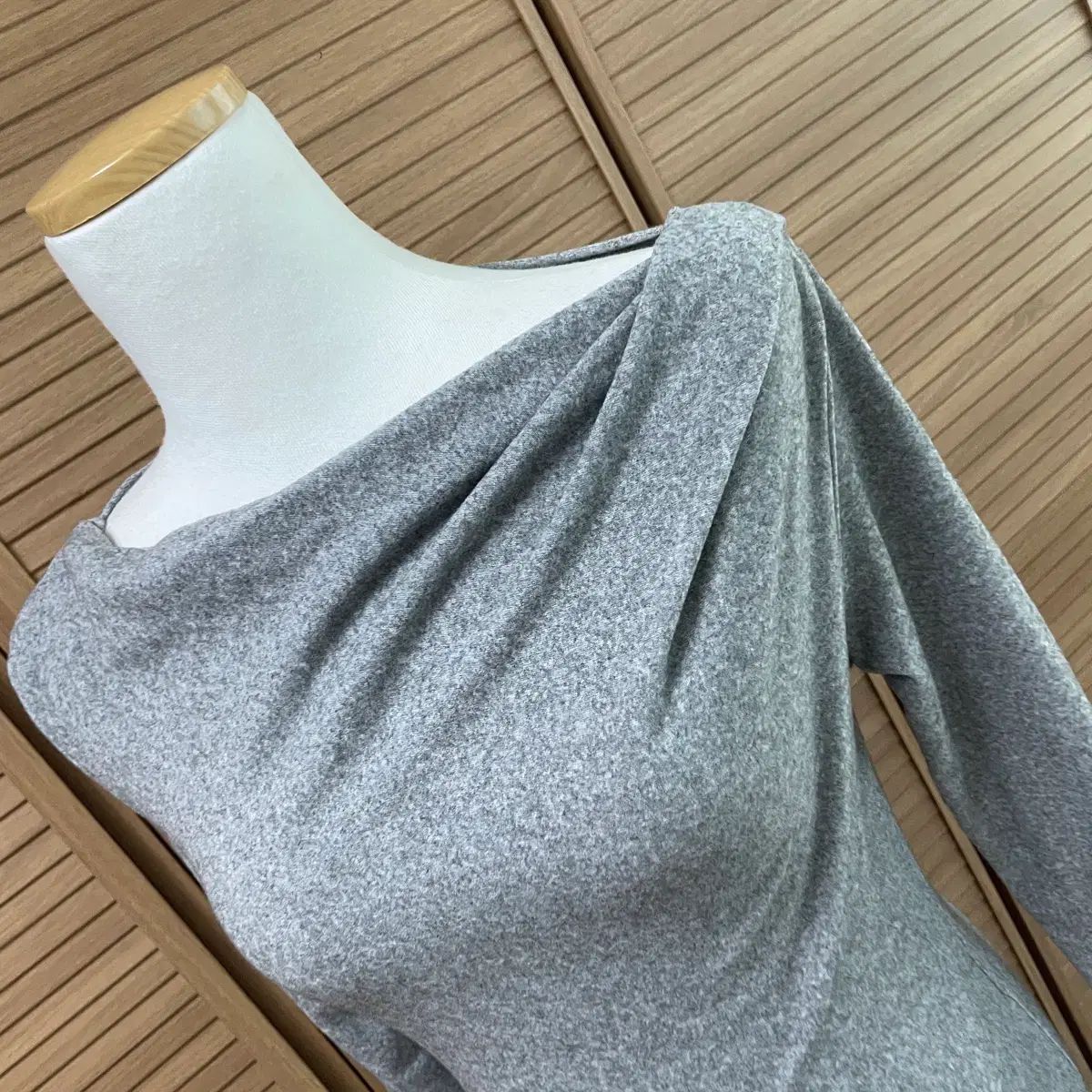 起毛Tシャツニット /輸入衣類 deaube ROSSUM J ブレスショップ キャバドレス 엉넬 ホリックホリック