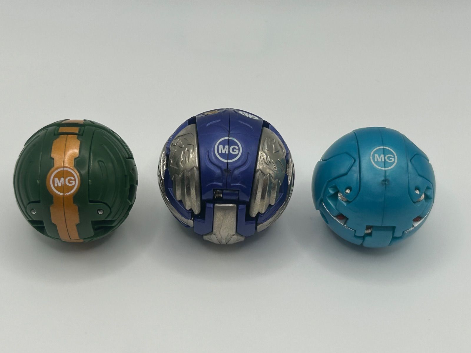 カード付き 爆丸 滅ホロヴォス 硬タンクァー 堅パンツァー サンズ