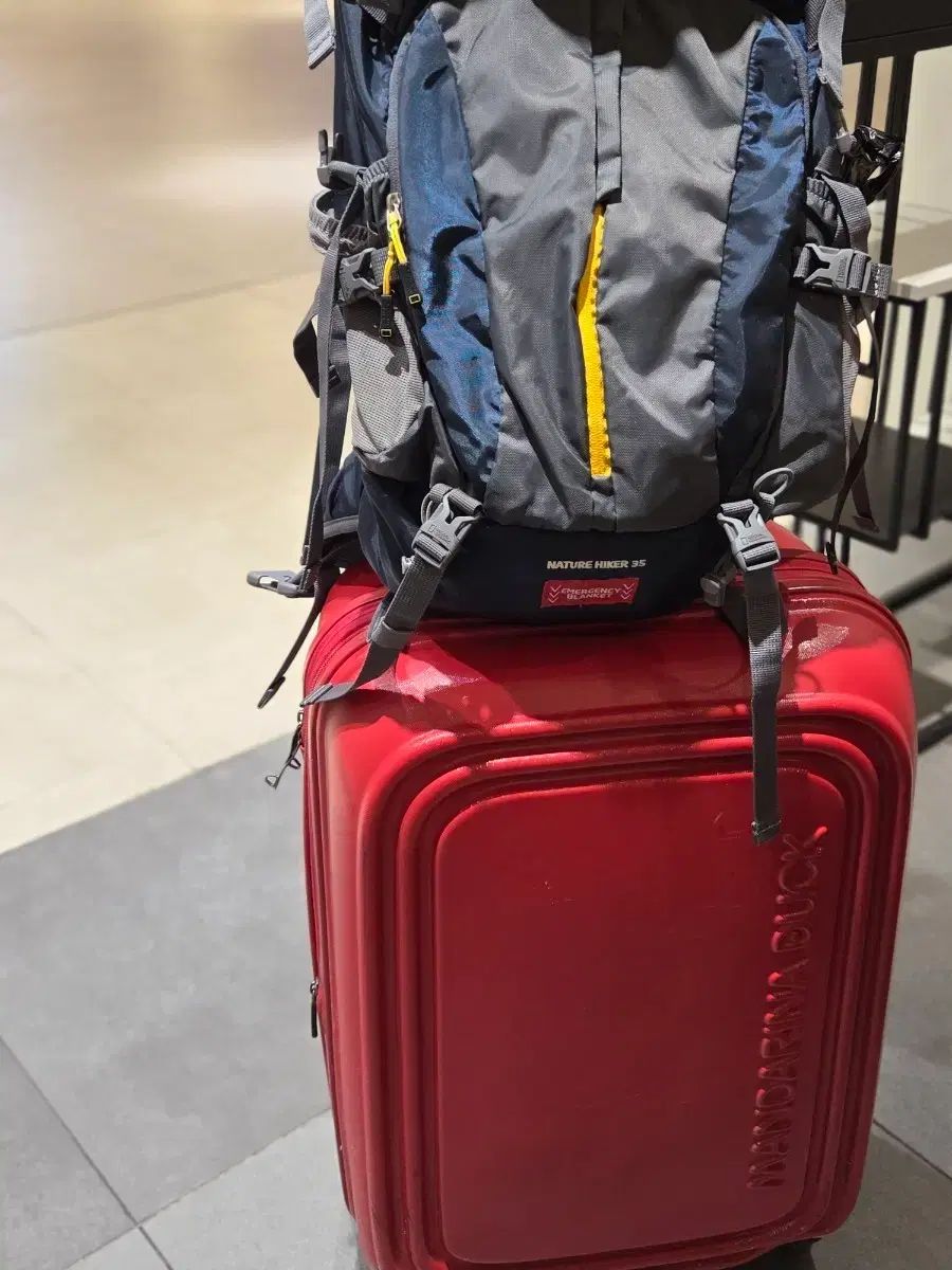 アウトドア ナショナルジオグラフィック35L バックパック