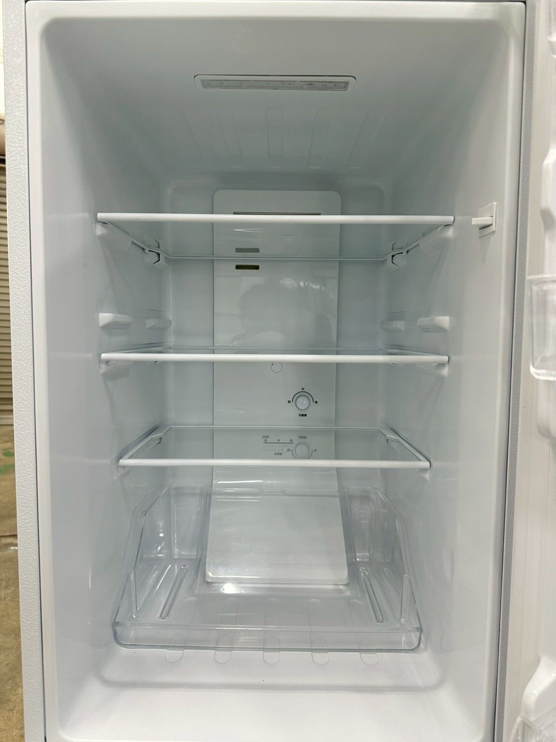 大阪送料無料★3か月保障付き★冷蔵庫★2022年★YRZ-F15J★IR-688 大阪送料無料☆3か月保障付き☆冷蔵庫☆ヤマダ☆2ドア☆2022年☆YRZ