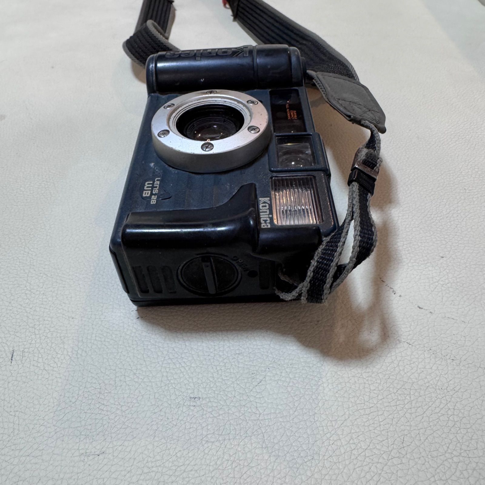 Konica コニカ 現場監督 LENS 28 WB フィルムカメラ 動作確認済 - メルカリ