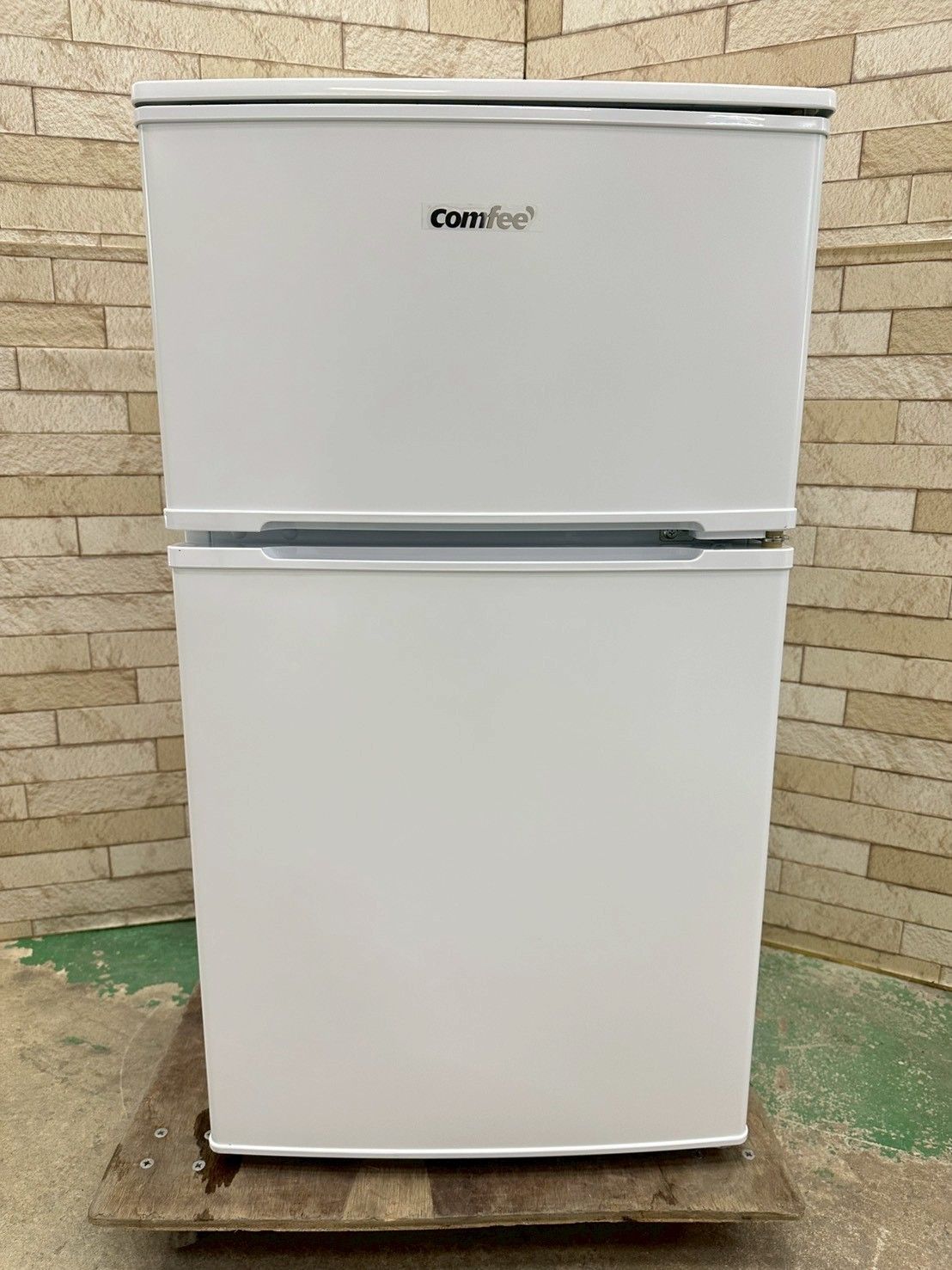 高年式】大阪送料無料☆3か月保障付き☆冷蔵庫☆コンフィー☆2ドア