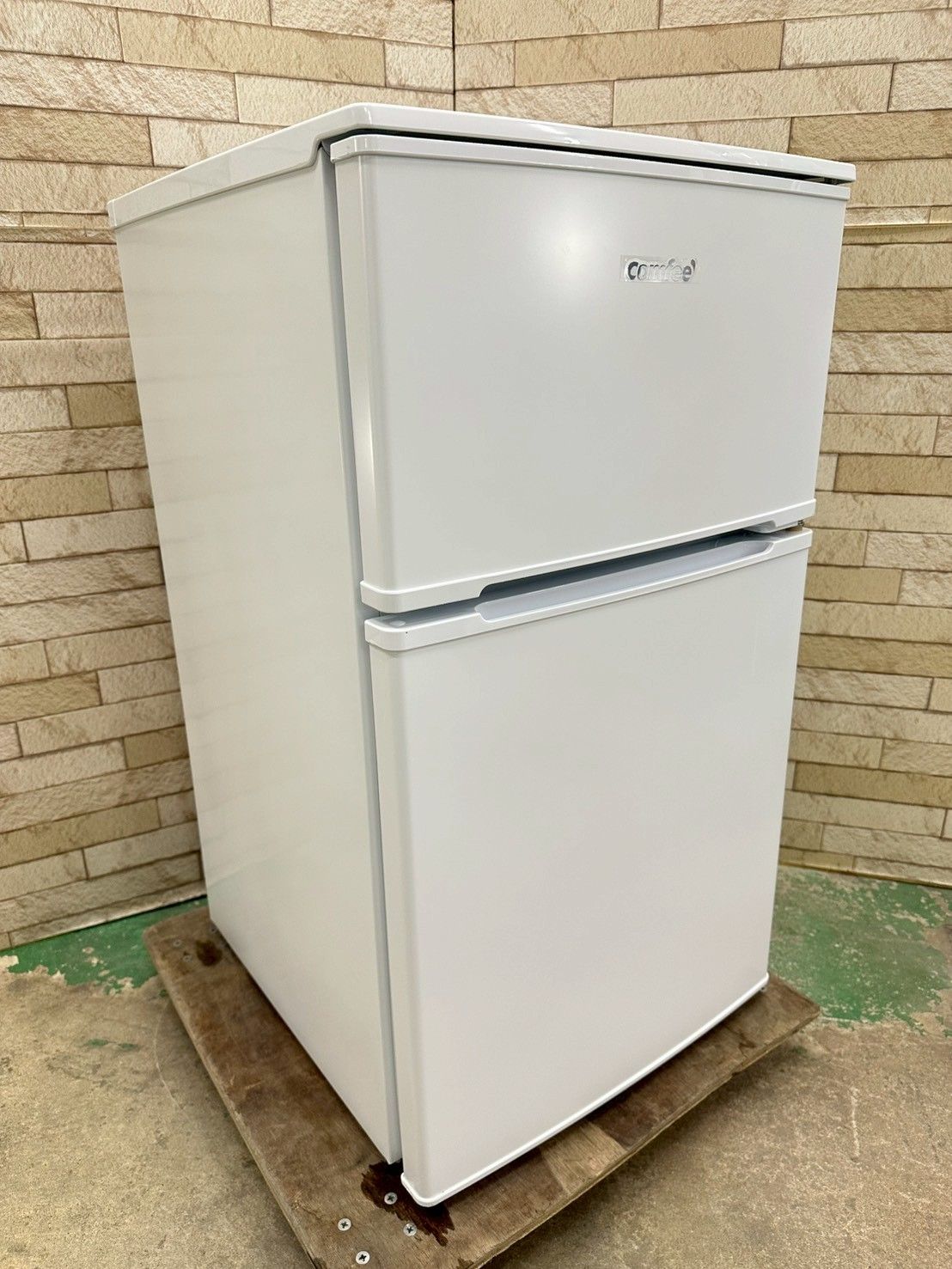 高年式】大阪送料無料☆3か月保障付き☆冷蔵庫☆コンフィー☆2ドア