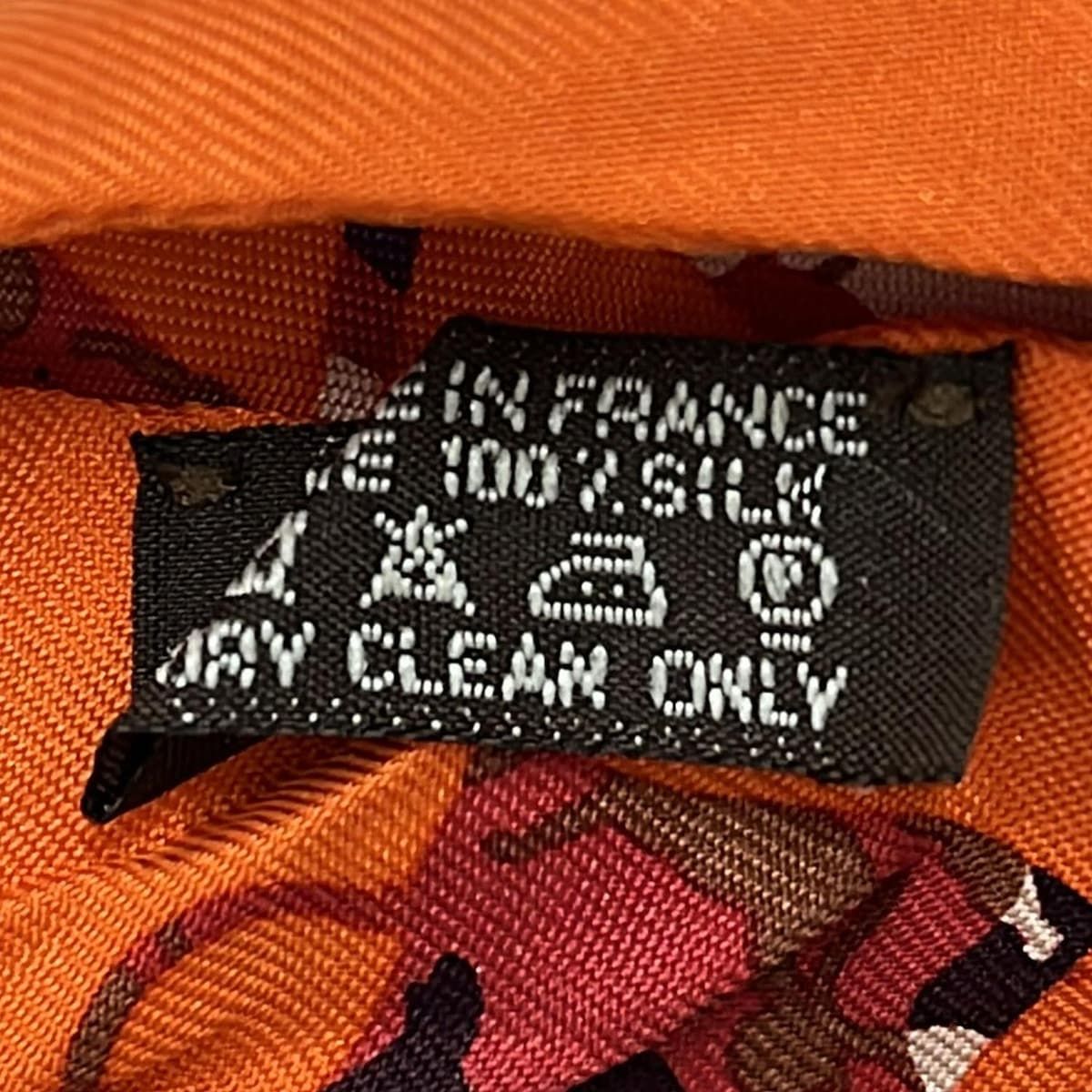 HERMES(エルメス) スカーフ ツイリー オレンジ バッグ柄/馬車柄 シルク