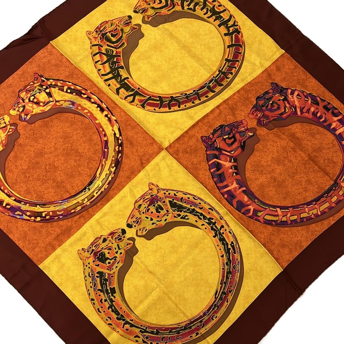 Cartier(カルティエ) スカーフ新品同様 - ダークイエロー×オレンジ