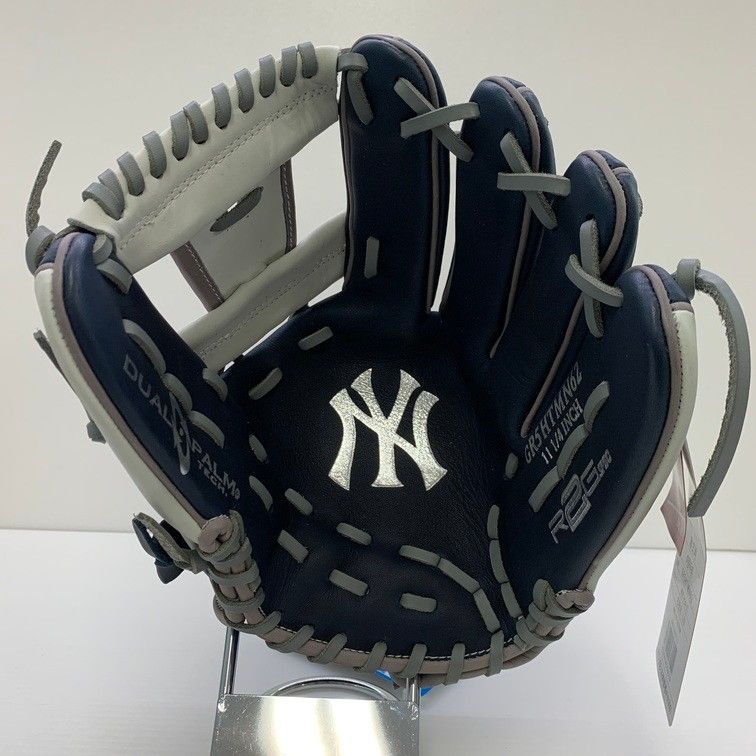 【美品】Rawlings 軟式内野手用グラブ　ハイパーテック　ヤンキース ローリングス Rawlings ハイパーテック 軟式 内野手用グローブ