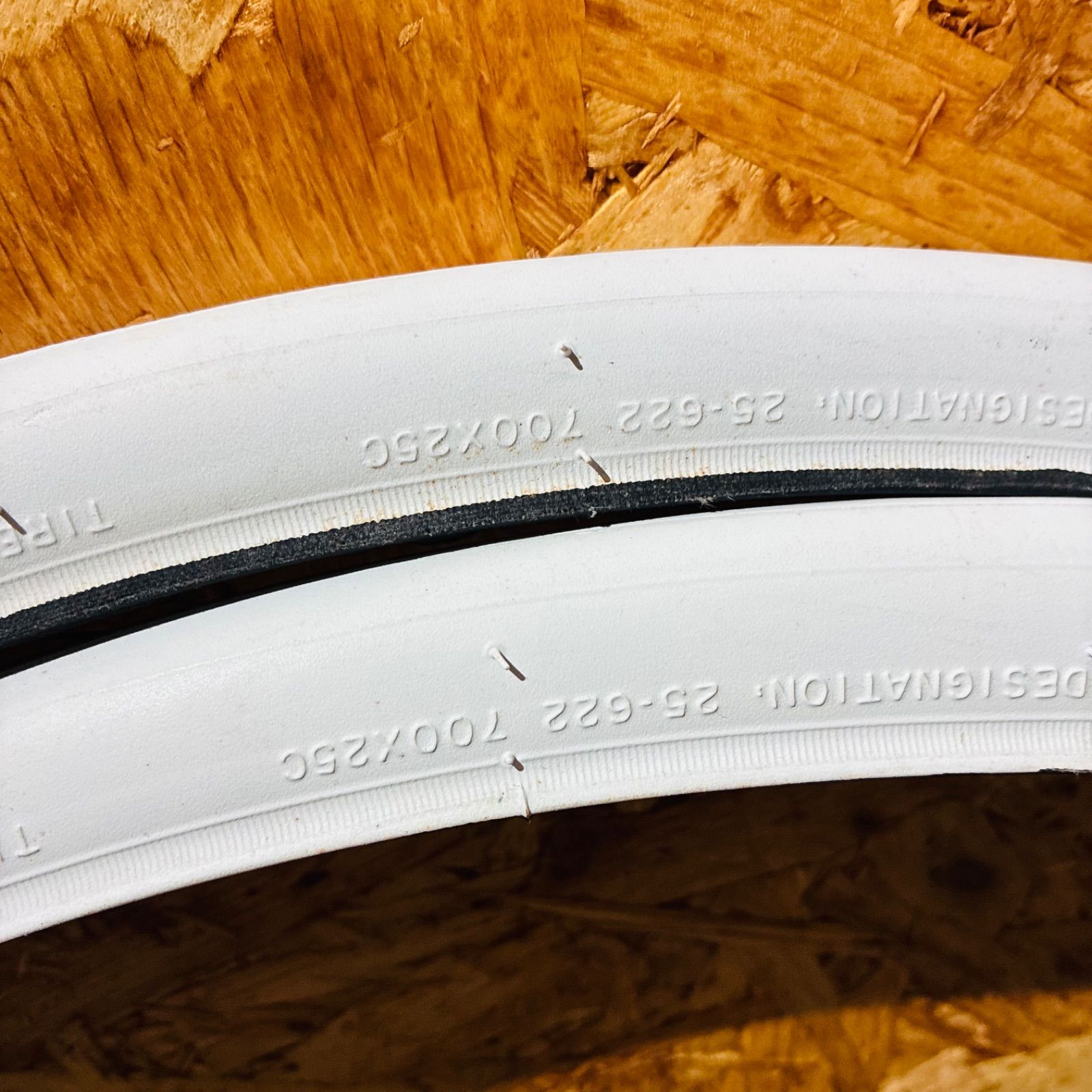 未使用】 WTB ThickSlick comp 25-622 700x25c ホワイト クリンチャー