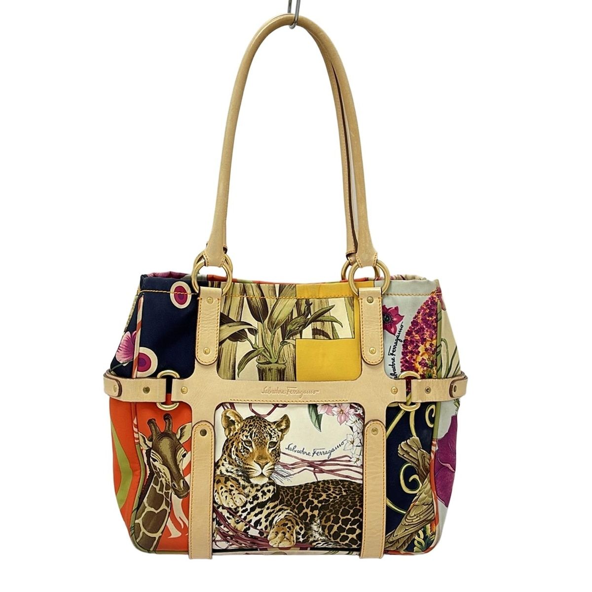 Salvatore Ferragamo トートバッグ ベージュ Salvatore Ferragamo 