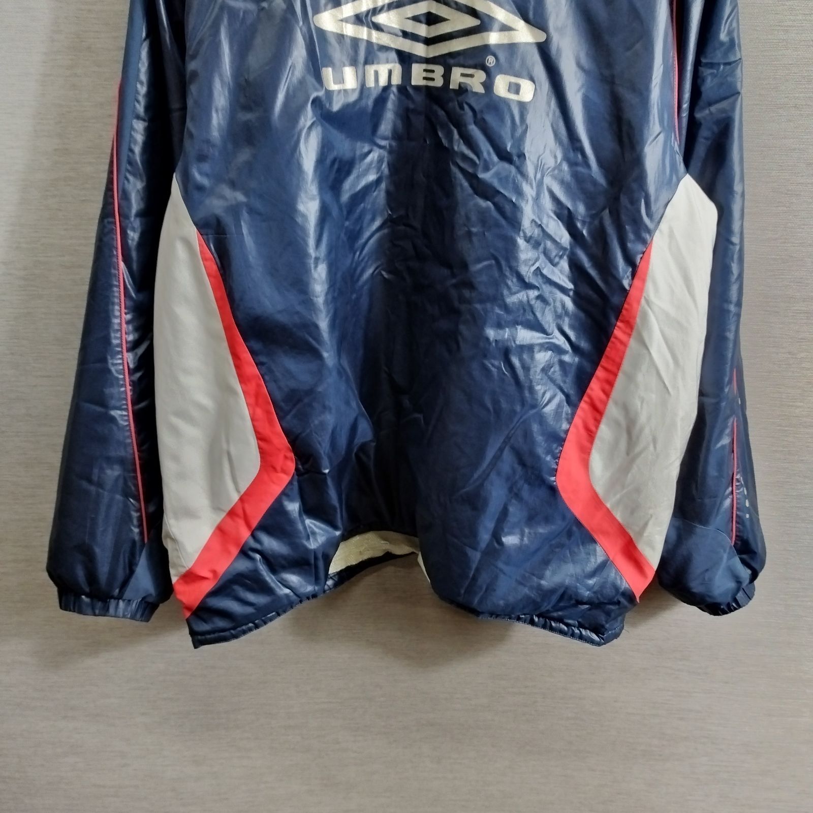 UMBRO アンブロ 中綿 ピステ ウィンドブレーカー スポーツ