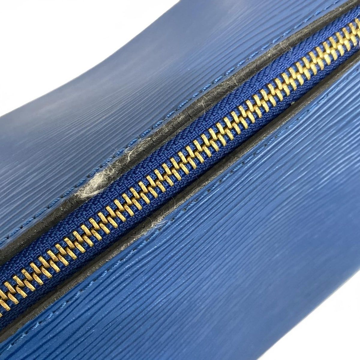 LOUIS VUITTON(ルイヴィトン) ハンドバッグ エピ スフロ M52225 トレド