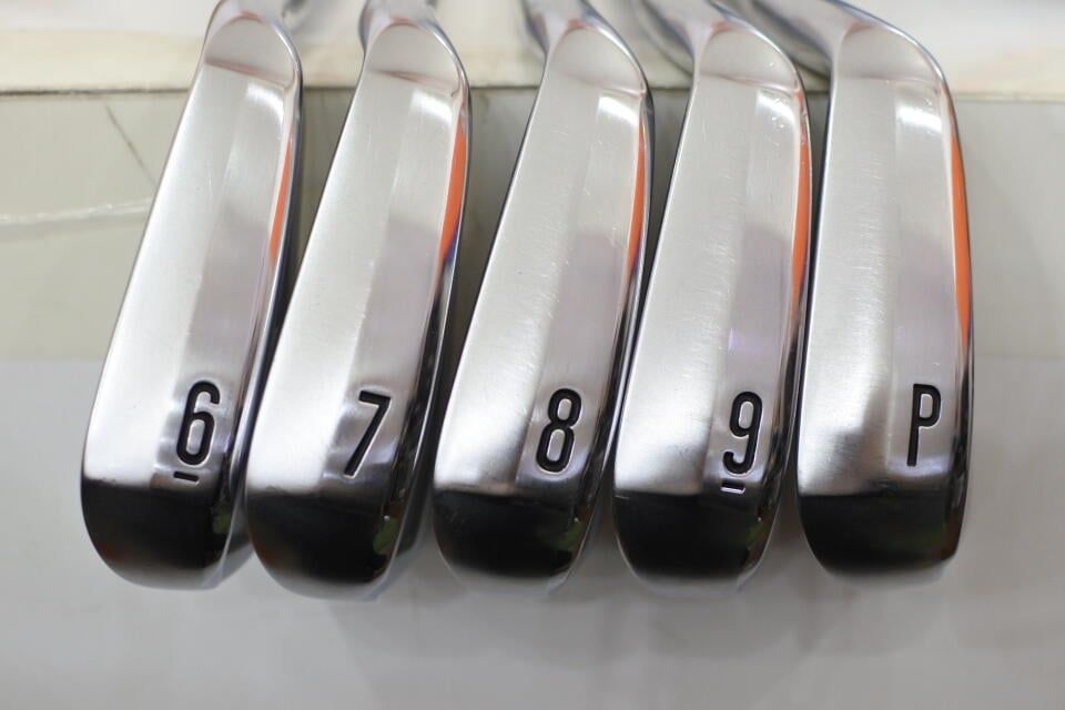 ②点セット　27 ダンロップ SRIXON ZX5 Mk2 RAUNE i105 Sフレックス アイアンセット