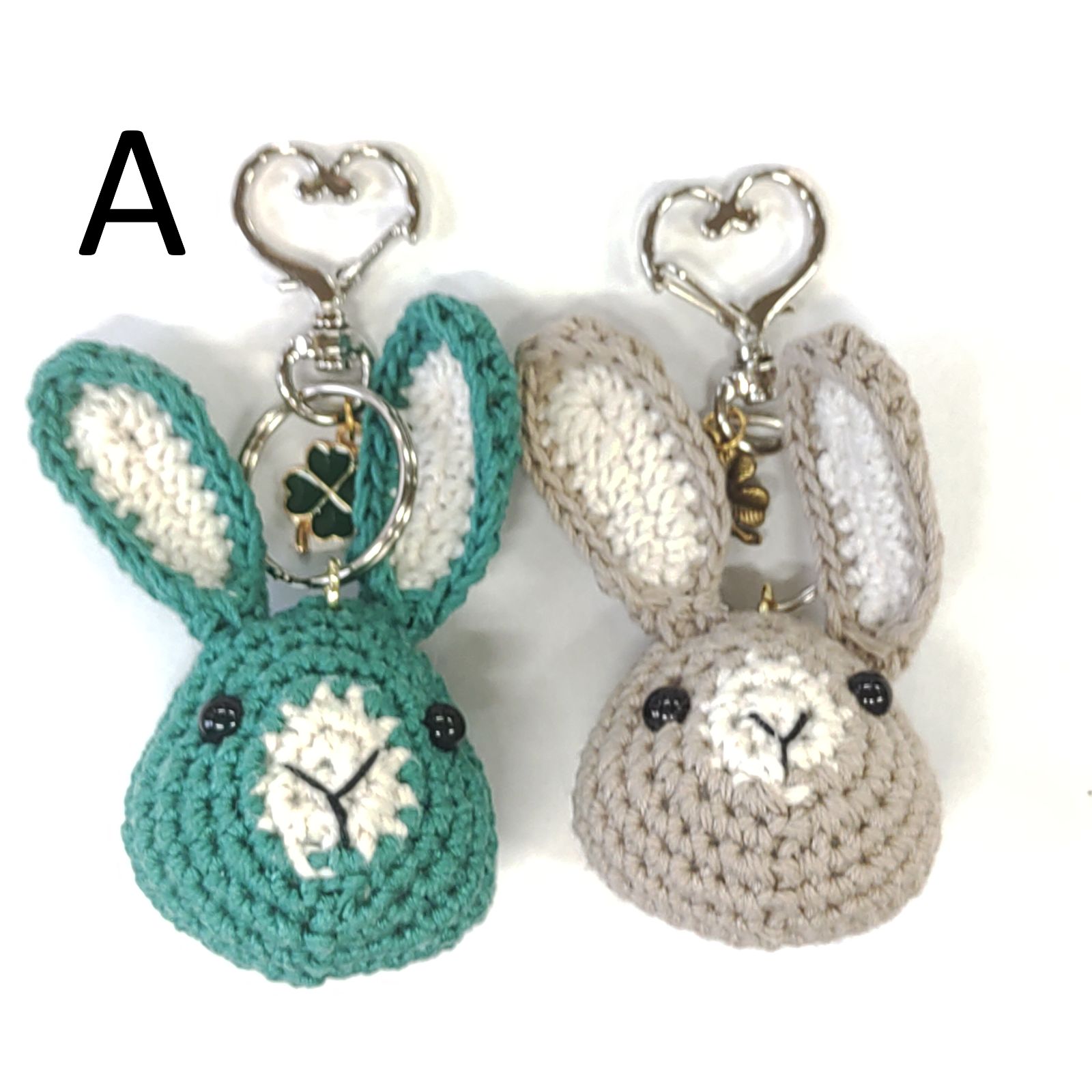 ハンドメイド】うさぎ あみぐるみ キーホルダー 2個セット - メルカリ