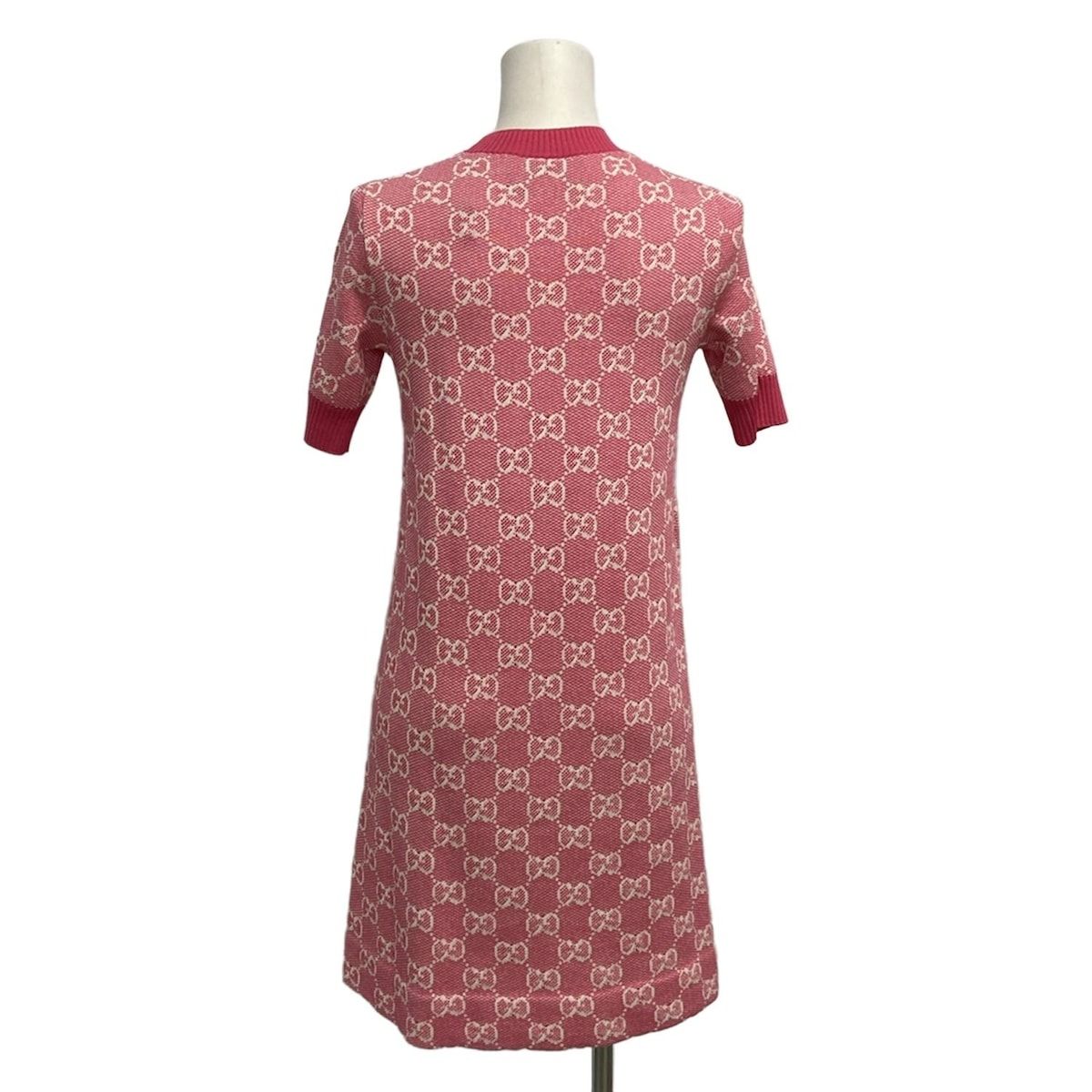 GUCCI Gロゴパターン 半袖ワンピース 36 GUCCI Gロゴパターン 半袖ワンピース 36