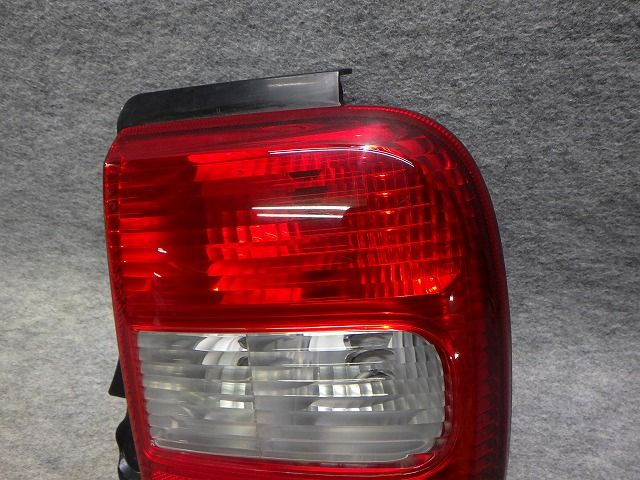ラパン 右テール HE21S 前期 35603-75H0 35650-75H01 スズキ ユニット