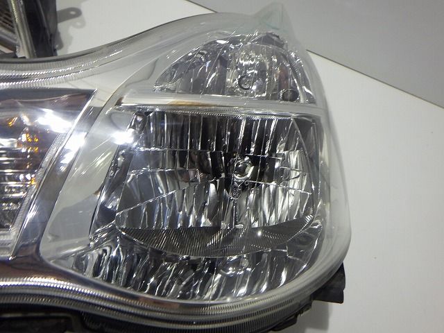 車 ブルーバードシルフィ ヘッドライト左右 ハロゲン KG11 100-63823