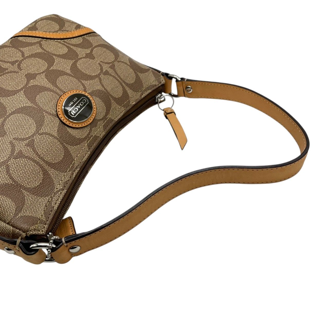 美品 コーチ COACH シグネチャー ハンドバッグ アクセサリーポーチ 