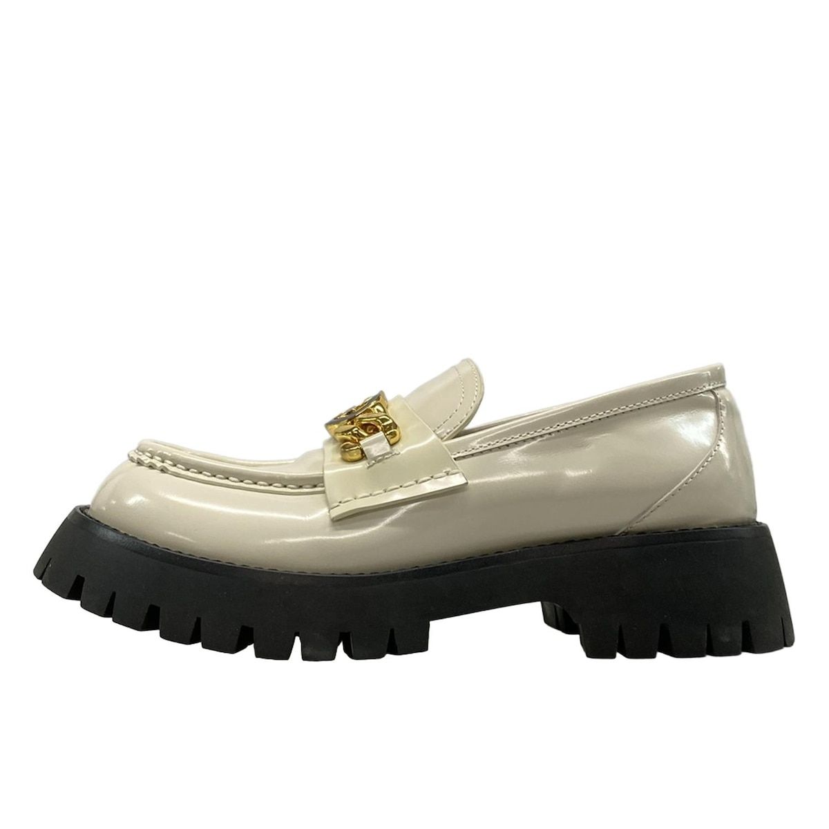 Gucci アイボリー レザー ローファー ゴールドチェーン GUCCI(グッチ) ローファー 38 レディース インターロッキングG