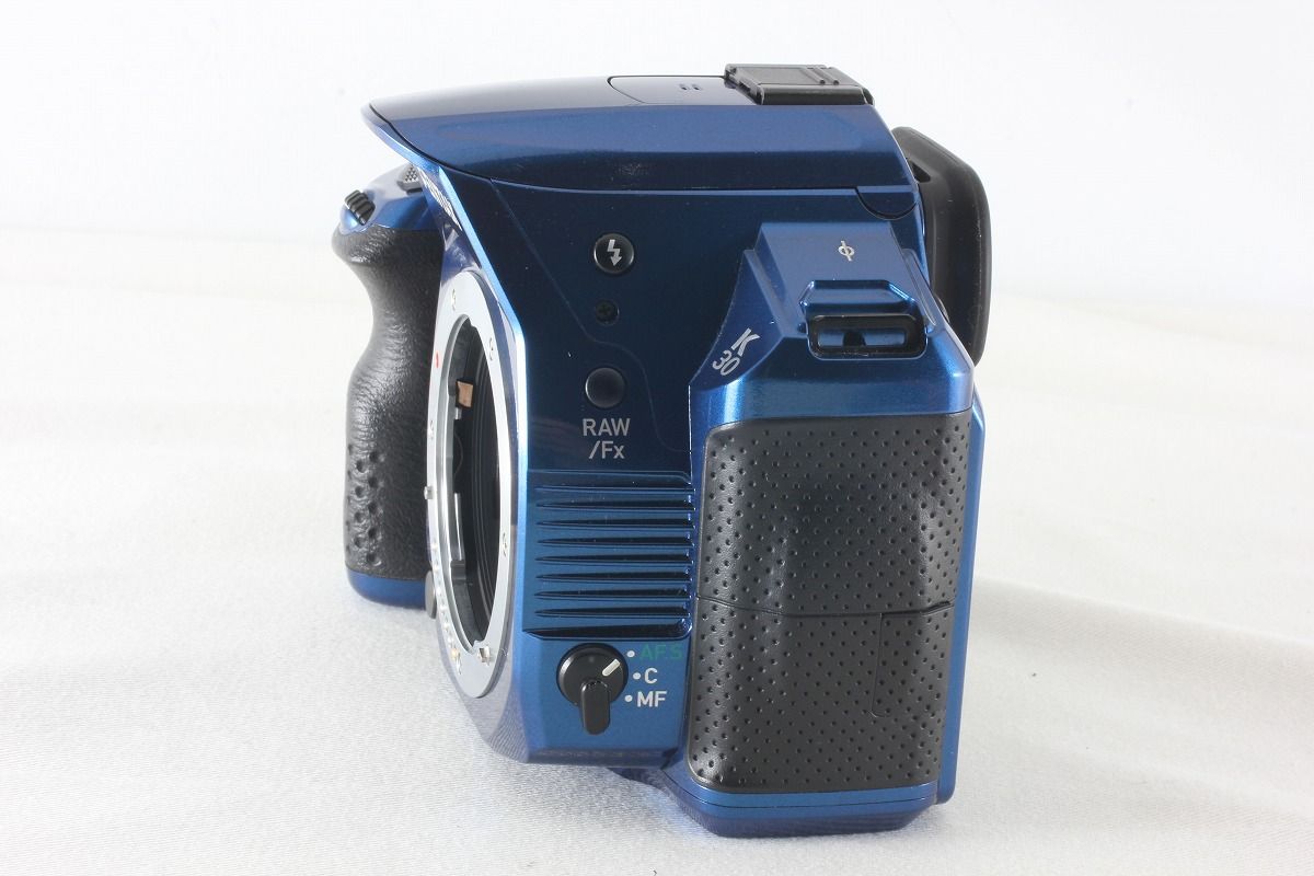 ◇訳あり◇PENTAX ペンタックス K-30 ボディ クリスタルブルー 付属品