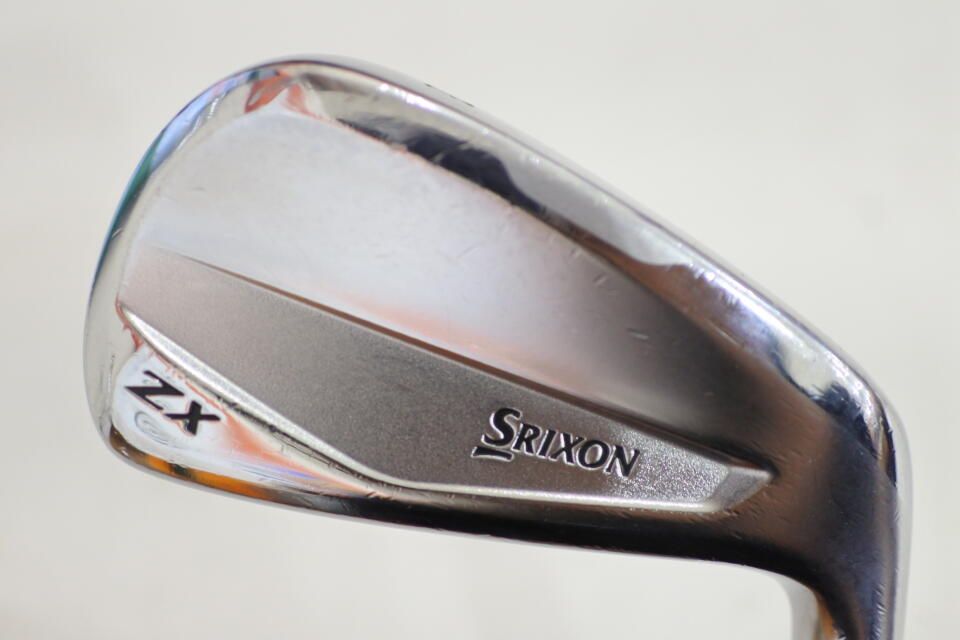 ナイブCOLOR SHAMPOO モカブラウン トップ