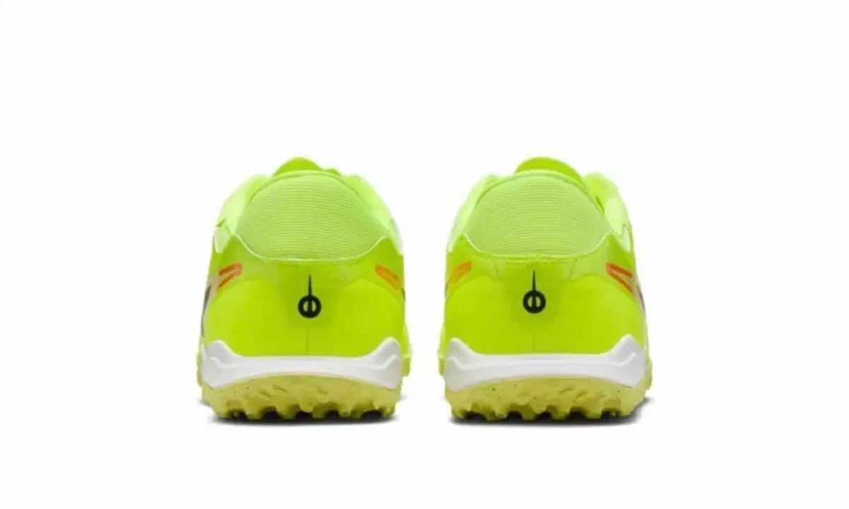 ナイキ ティエンポ レジェンド 10 アカデミー サッカーシューズ 270